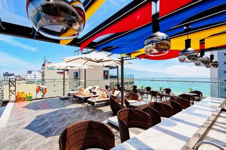 GOLDEN LINE HOTEL ĐÀ NẴNG 